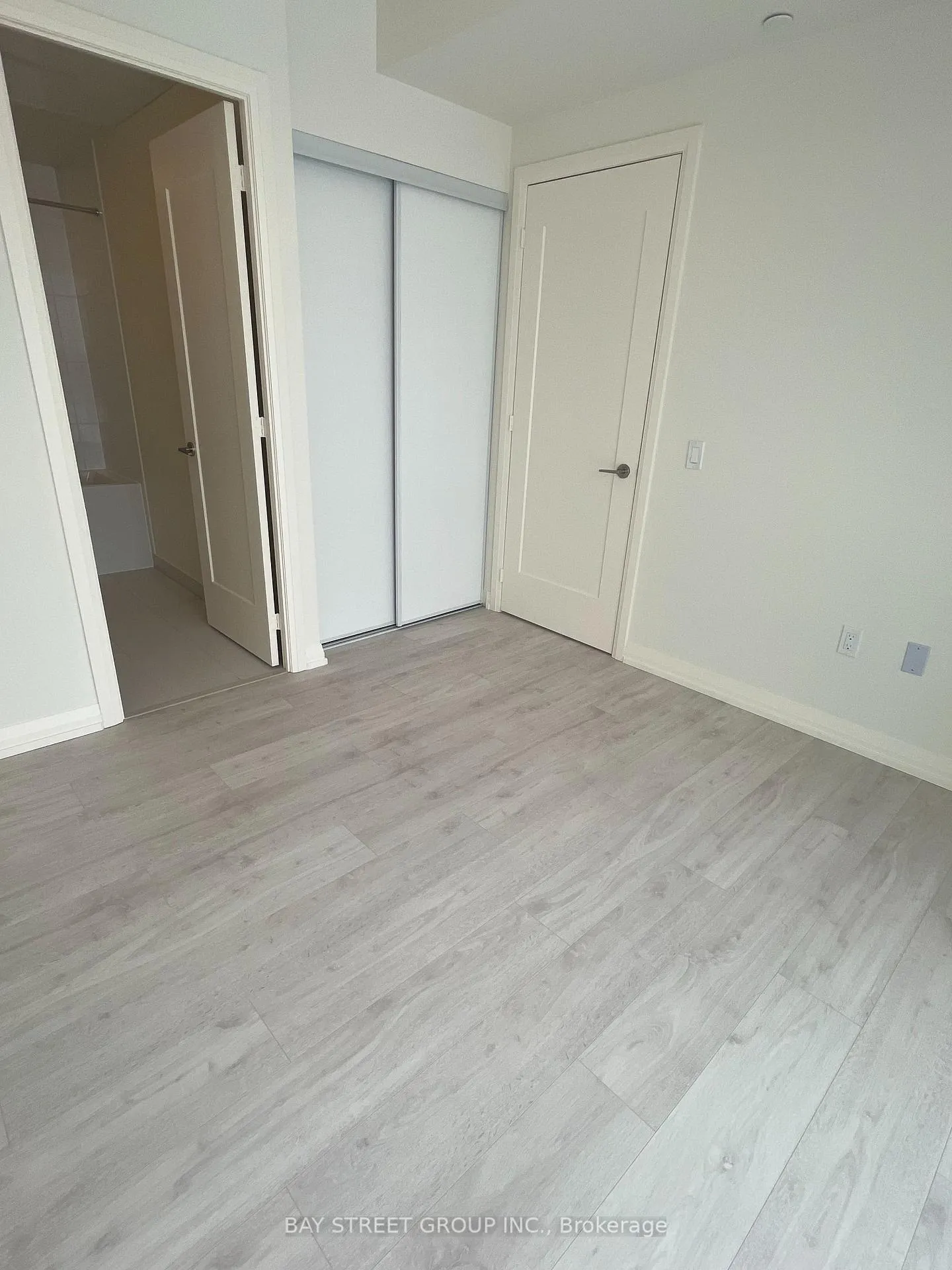 Photo 15 of Unit 2005, 27 Korda Gate, Vaughan, Vellore Village — HOMEH