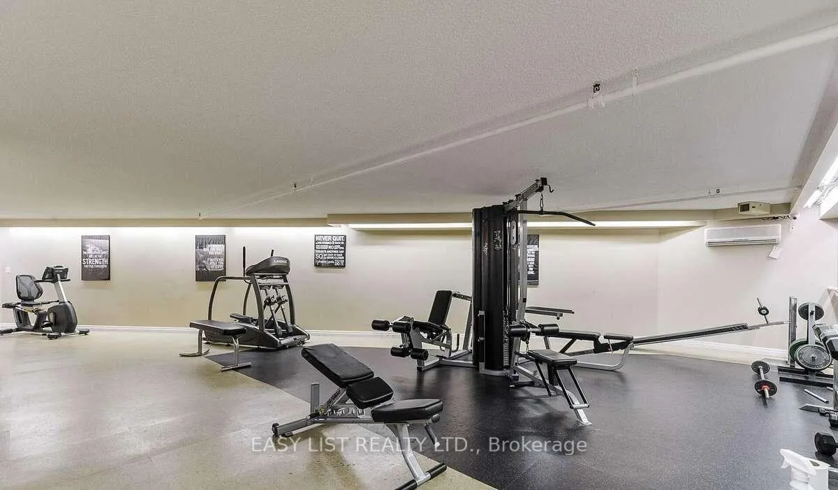 Photo 3 of Unit 910, 61 Markbrook Lane, Etobicoke, Mount Olive-Silverstone-Jamestown — HOMEH