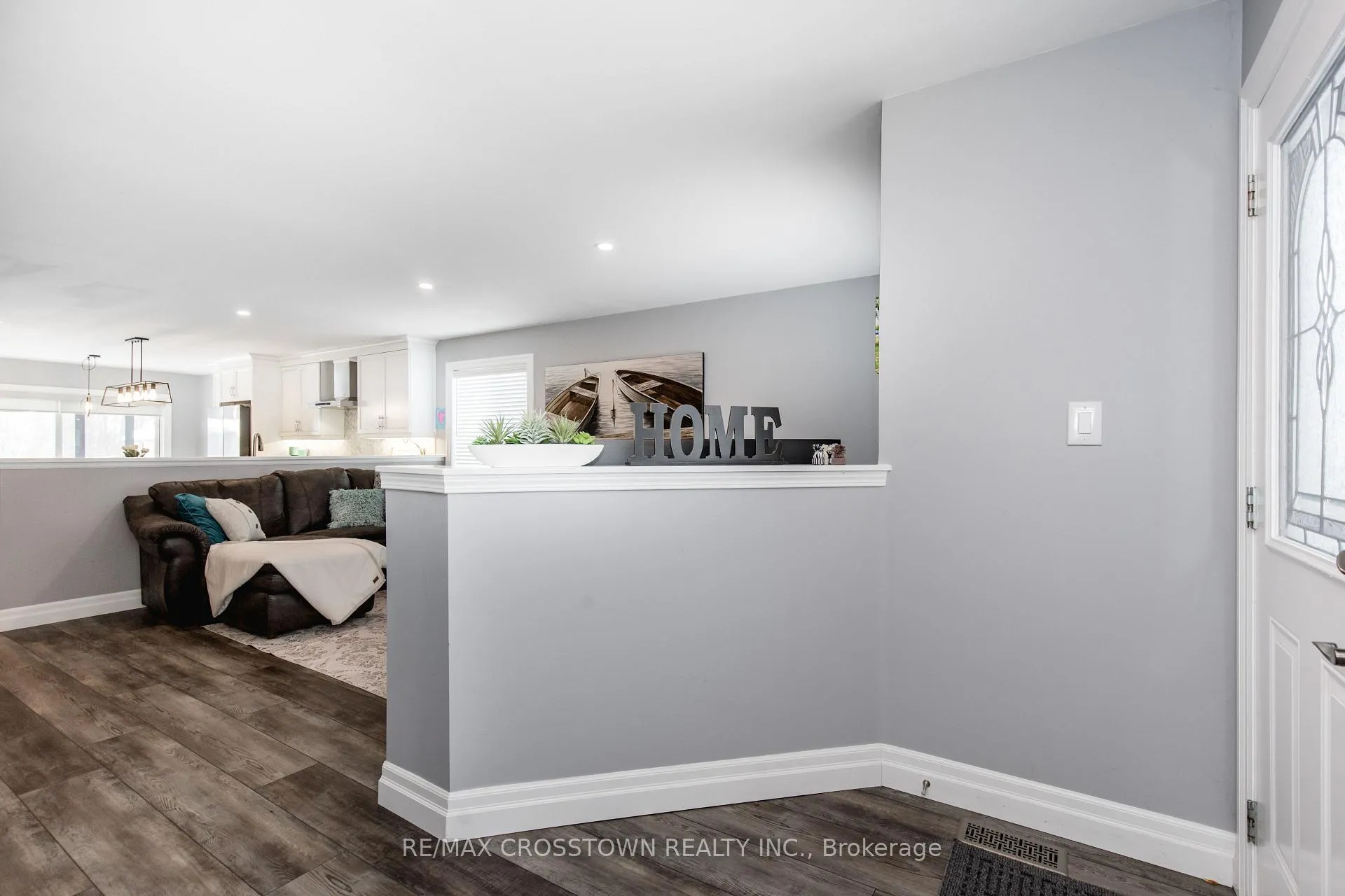 Photo 5 of 2237 Sproule Street, Innisfil, Alcona — HOMEH
