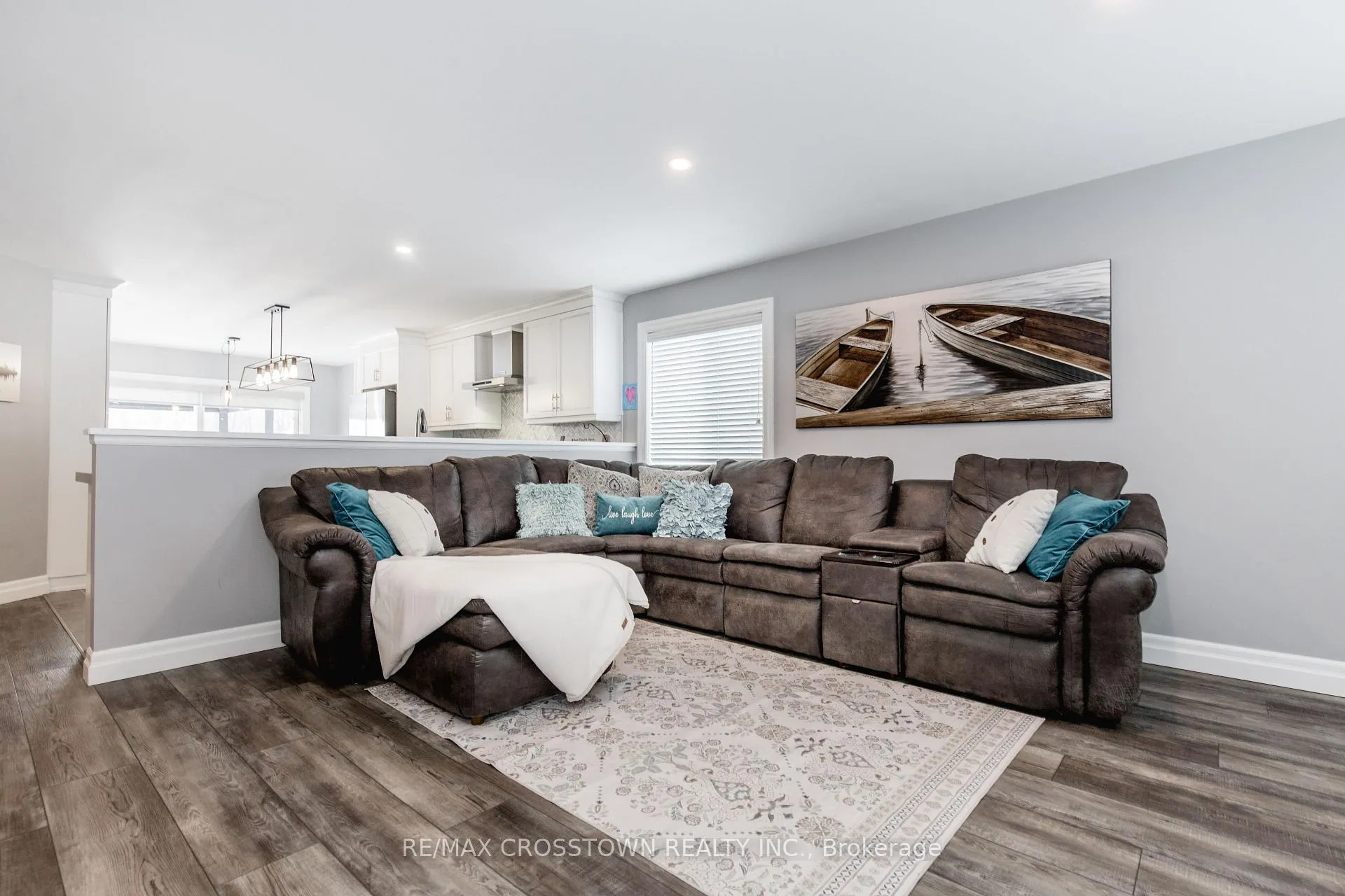 Photo 6 of 2237 Sproule Street, Innisfil, Alcona — HOMEH
