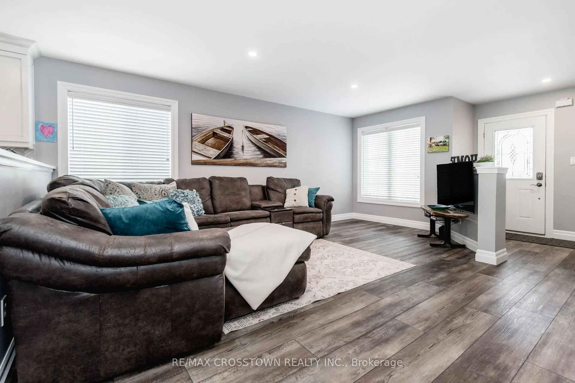 Photo 8 of 2237 Sproule Street, Innisfil, Alcona — HOMEH