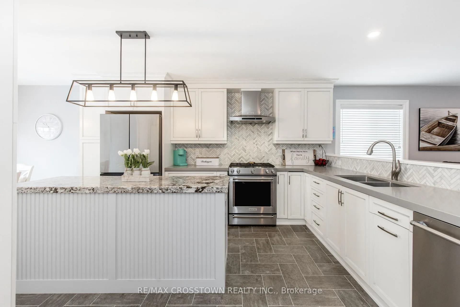 Photo 10 of 2237 Sproule Street, Innisfil, Alcona — HOMEH