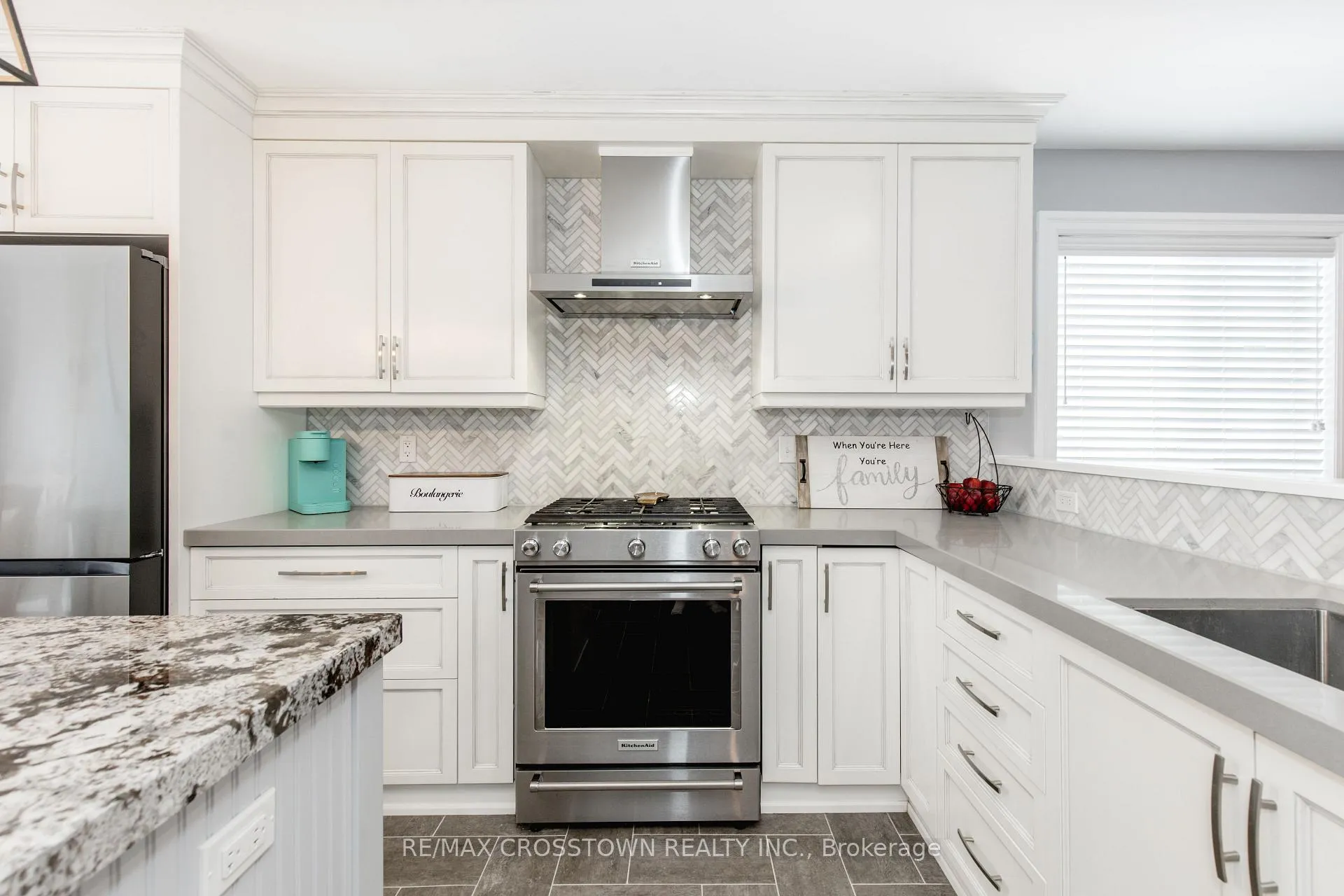 Photo 13 of 2237 Sproule Street, Innisfil, Alcona — HOMEH