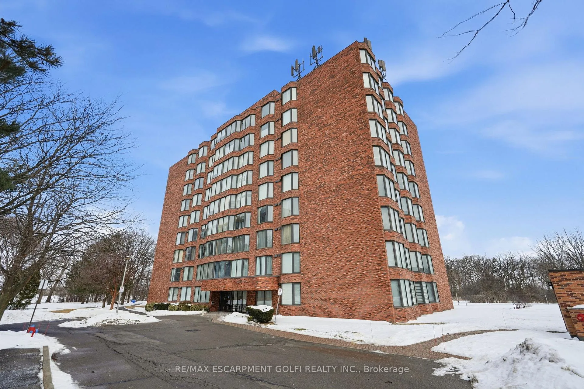 Photo 1 of Unit 208, 180 Limeridge Road, Hamilton, Rolston — HOMEH