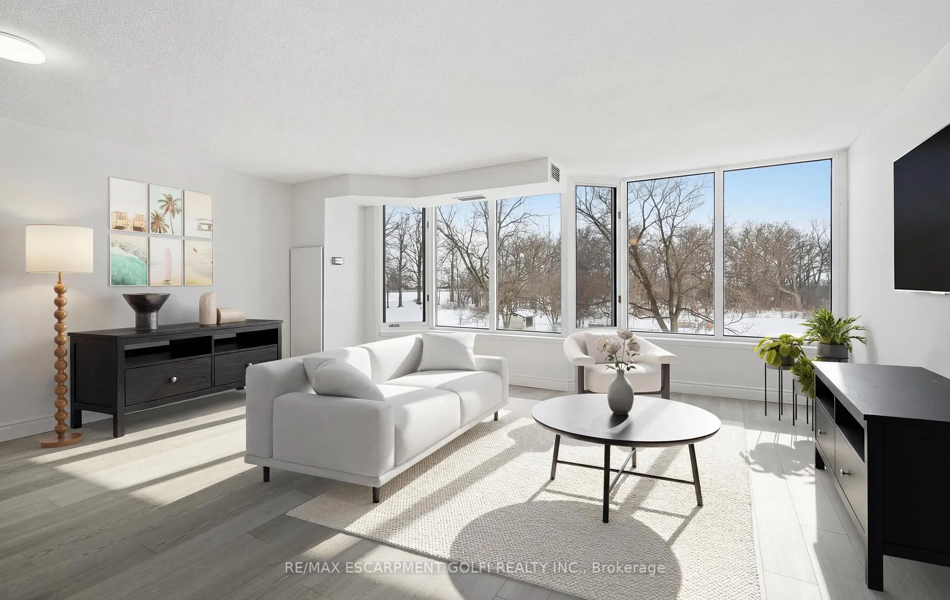 Photo 11 of Unit 208, 180 Limeridge Road, Hamilton, Rolston — HOMEH