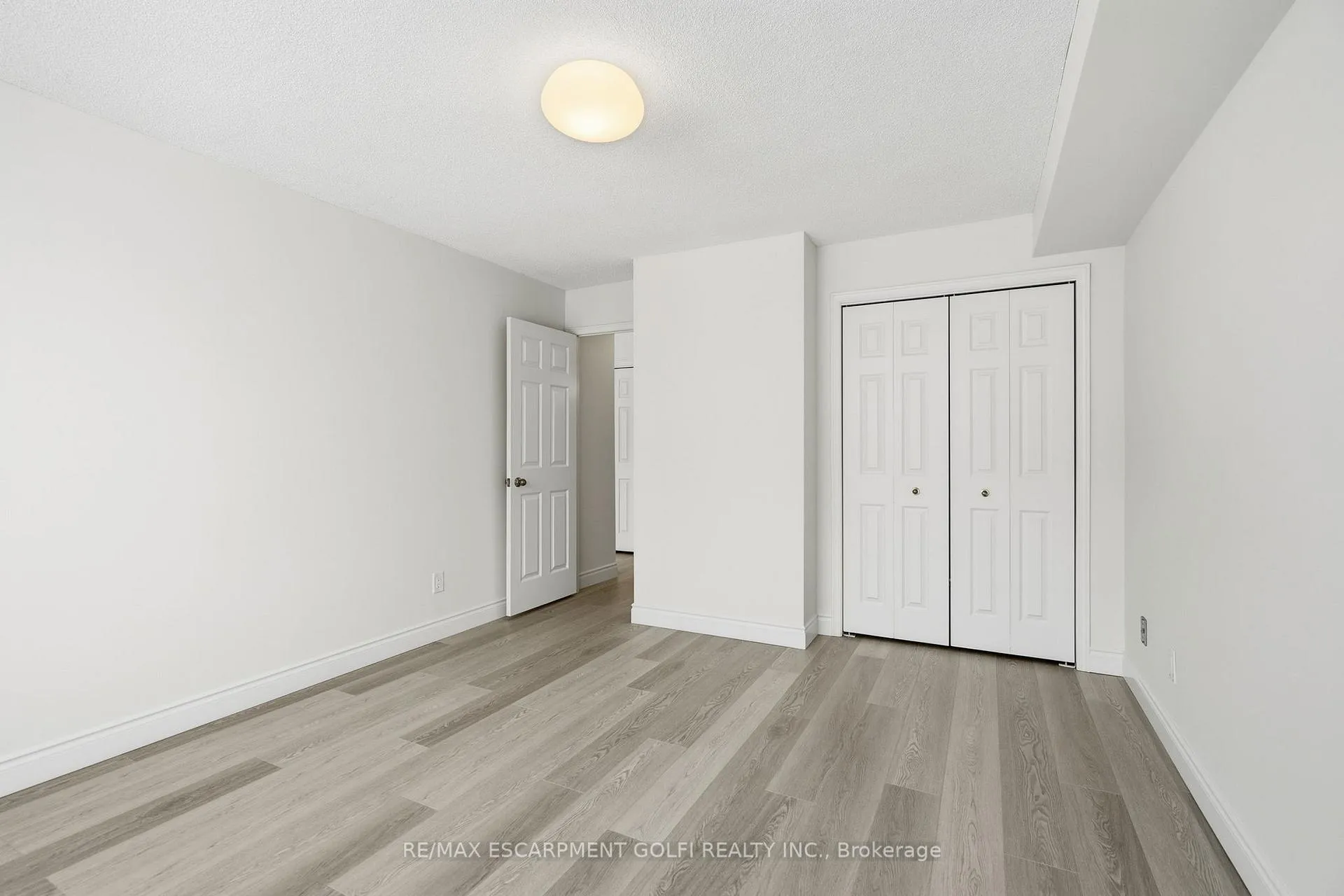 Photo 21 of Unit 208, 180 Limeridge Road, Hamilton, Rolston — HOMEH