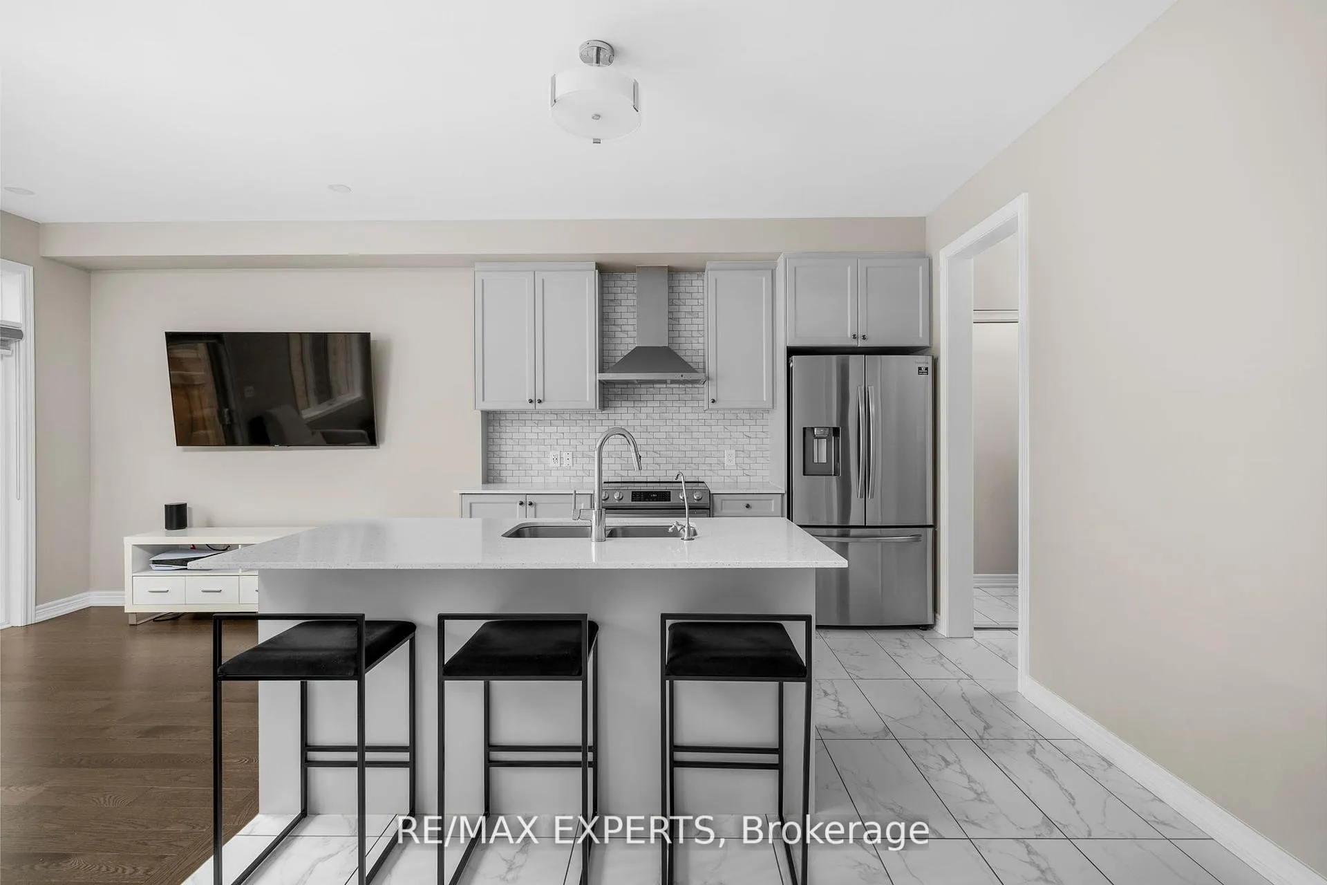 Photo 9 of 78 Clifford Crescent, New Tecumseth, Tottenham — HOMEH
