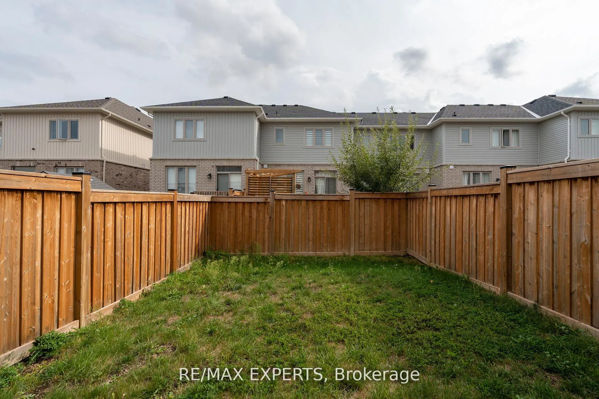 Photo 27 of 78 Clifford Crescent, New Tecumseth, Tottenham — HOMEH