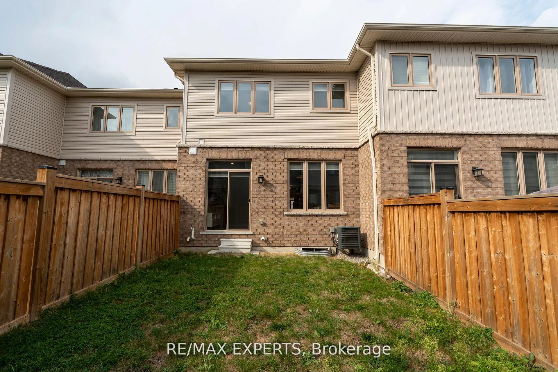 Photo 30 of 78 Clifford Crescent, New Tecumseth, Tottenham — HOMEH