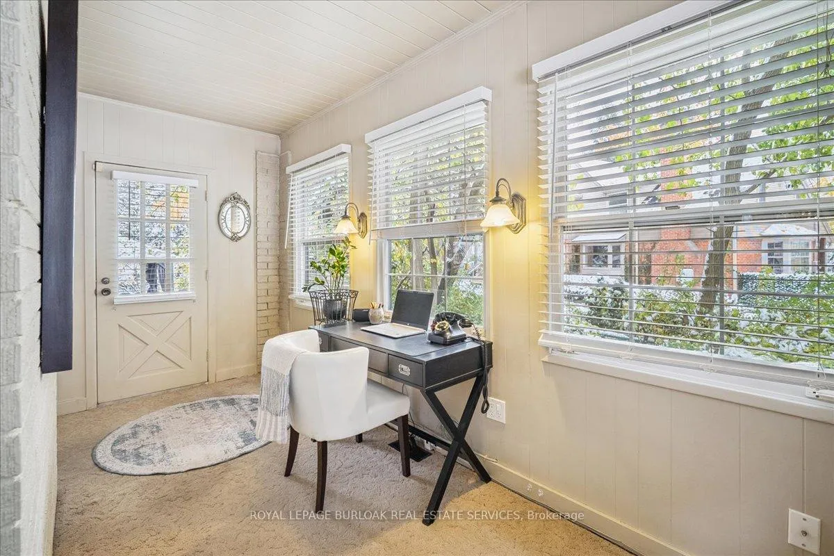 Photo 10 of 263 Hart Avenue, Burlington, Roseland — HOMEH