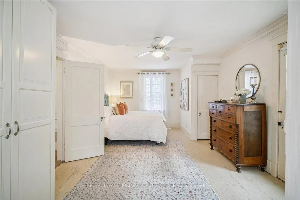Photo 16 of 263 Hart Avenue, Burlington, Roseland — HOMEH