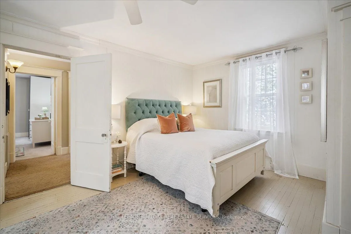 Photo 17 of 263 Hart Avenue, Burlington, Roseland — HOMEH