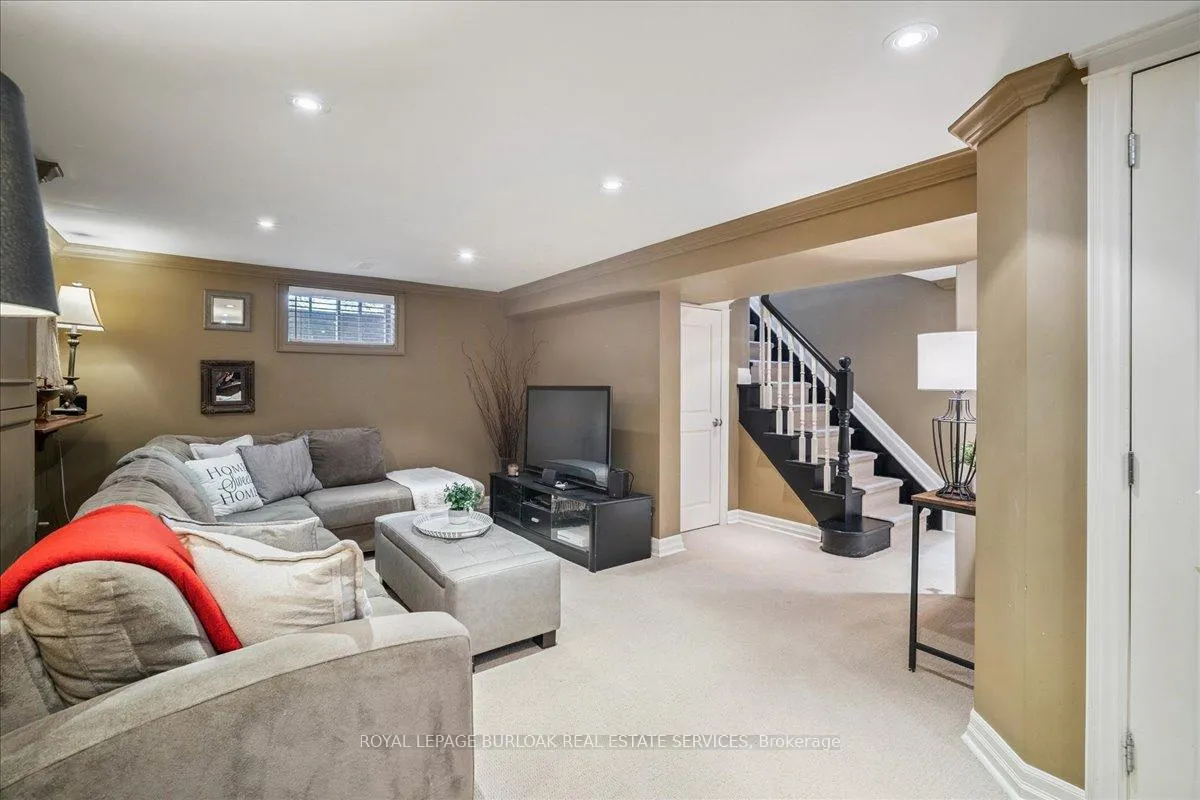 Photo 21 of 263 Hart Avenue, Burlington, Roseland — HOMEH