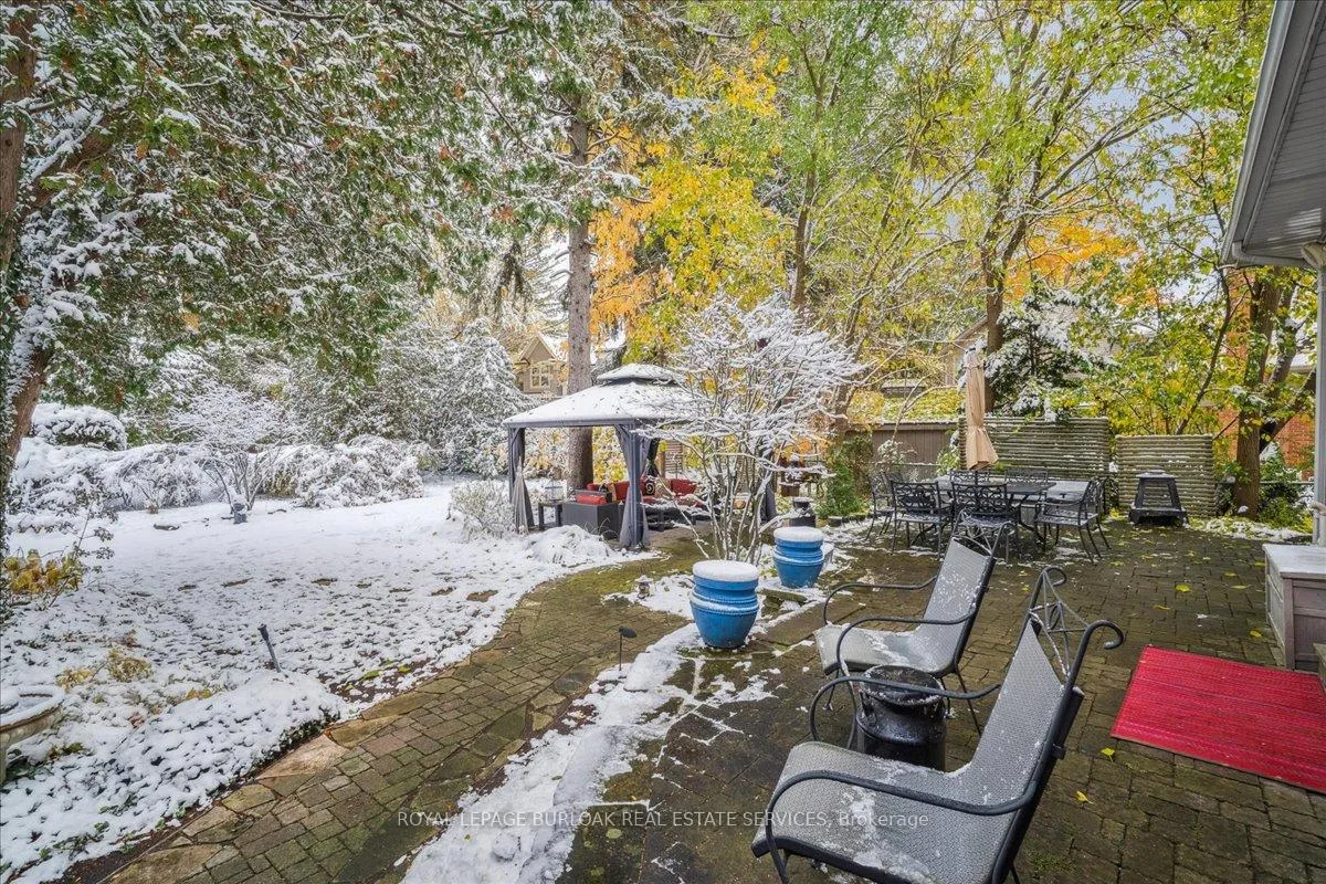 Photo 26 of 263 Hart Avenue, Burlington, Roseland — HOMEH