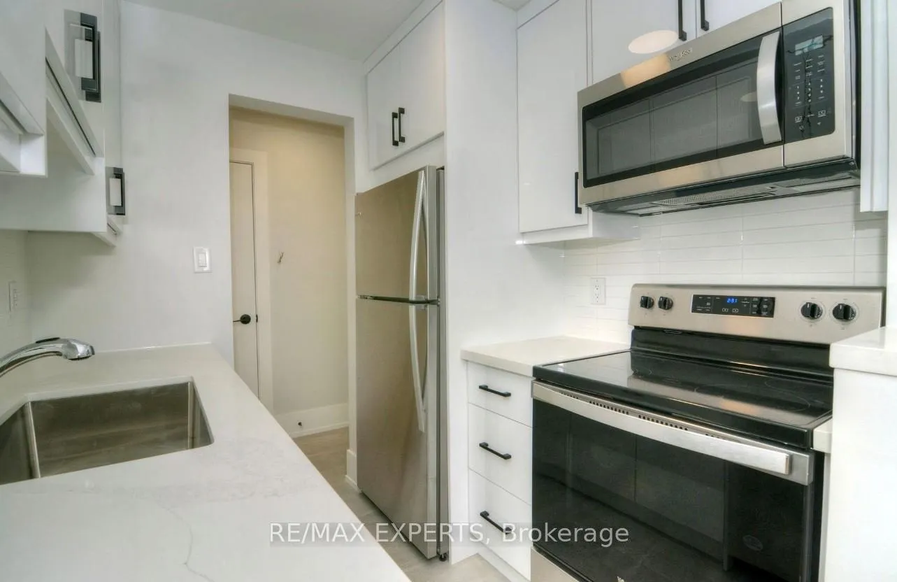 Photo 3 of Unit 202, 839 Cosburn Avenue, Toronto, Danforth Village-East York — HOMEH