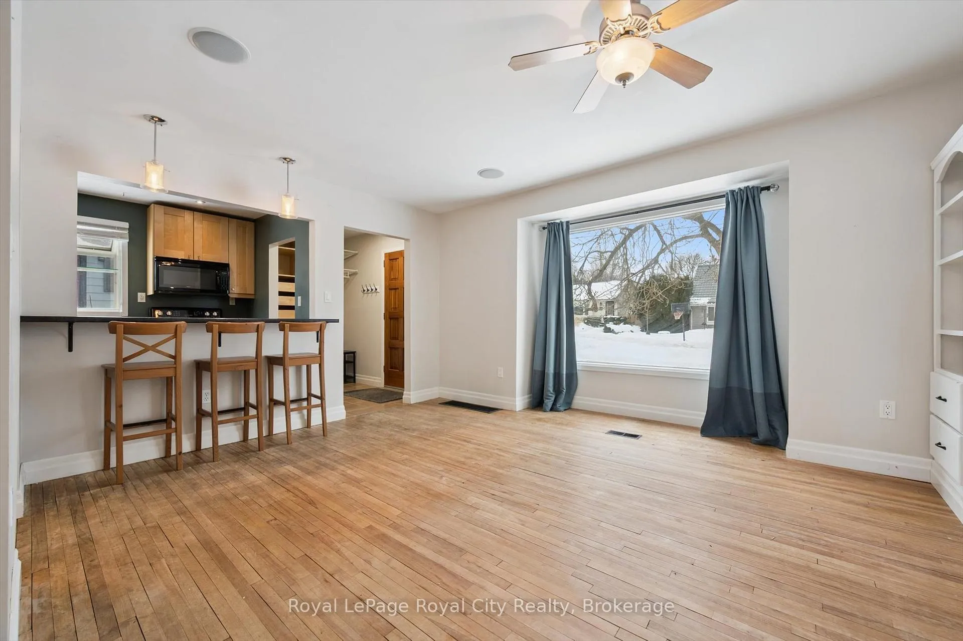 Photo 6 of 11 Chase Avenue, Guelph, Junction/Onward Willow — HOMEH