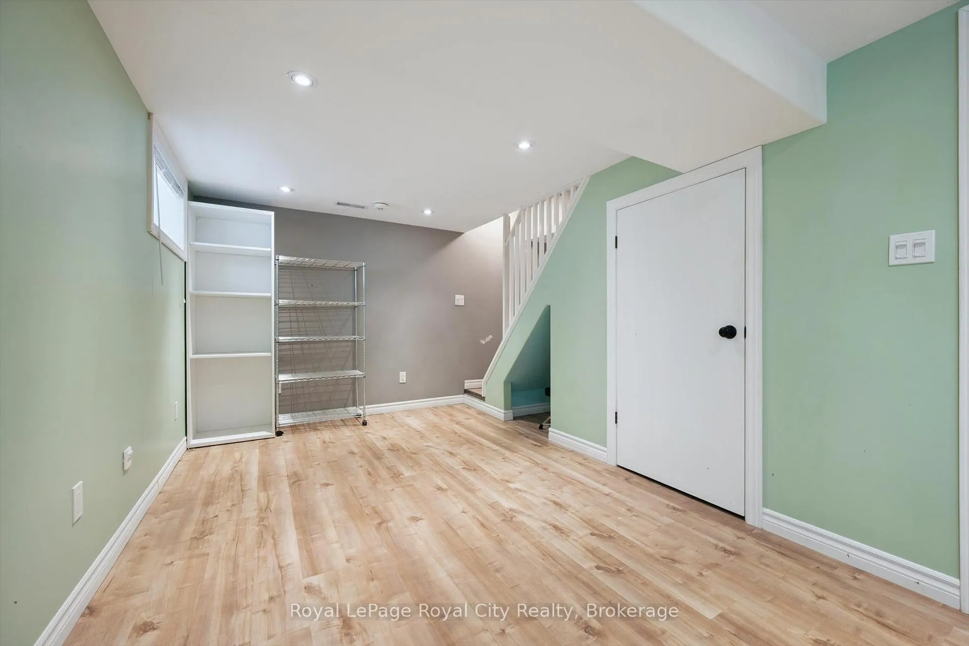 Photo 30 of 11 Chase Avenue, Guelph, Junction/Onward Willow — HOMEH