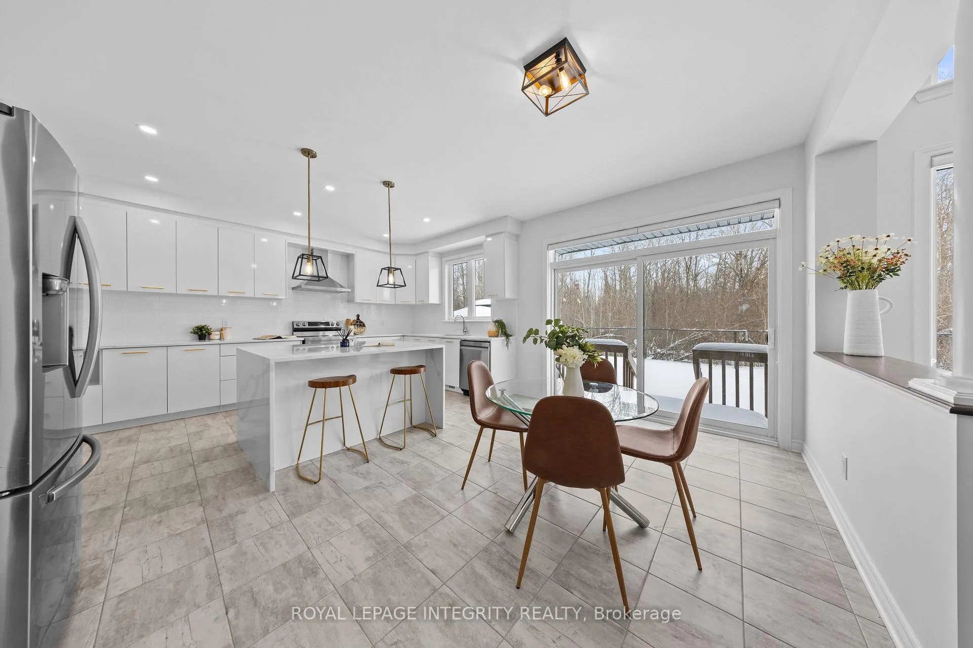 Photo 11 of 385 Big Dipper Street, Ottawa, Riverside South/Gloucester Glen — HOMEH
