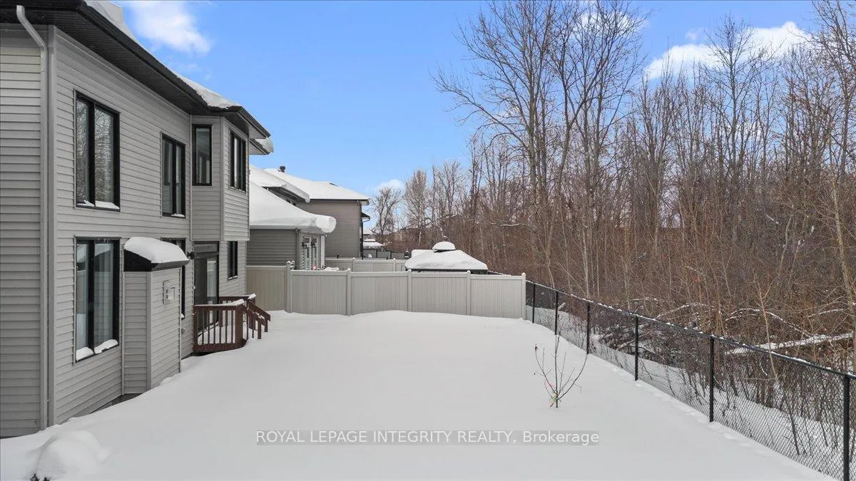 Photo 47 of 385 Big Dipper Street, Ottawa, Riverside South/Gloucester Glen — HOMEH