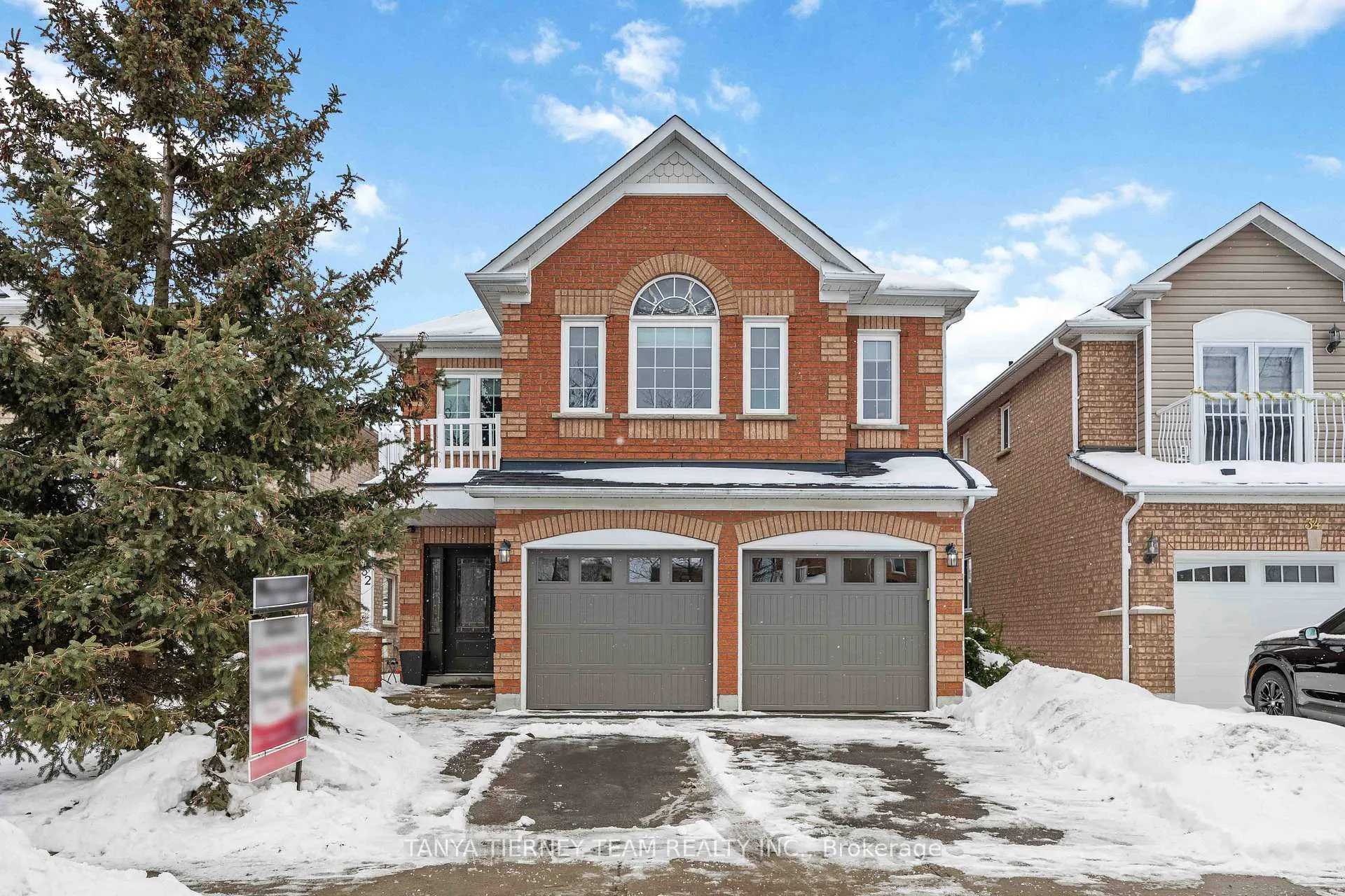Photo 1 of 32 Four Winds Drive, Whitby, Port Whitby — HOMEH