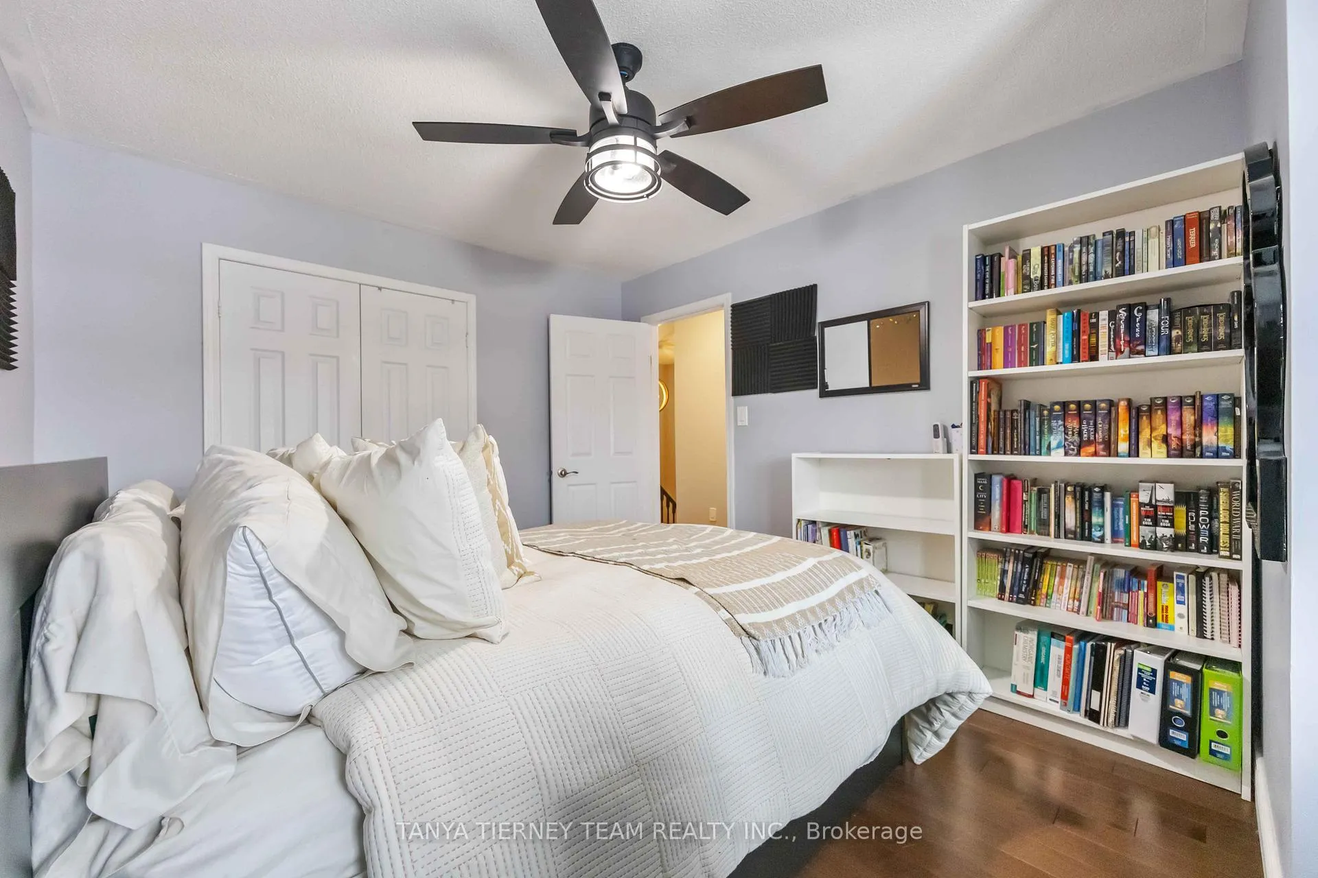 Photo 40 of 32 Four Winds Drive, Whitby, Port Whitby — HOMEH