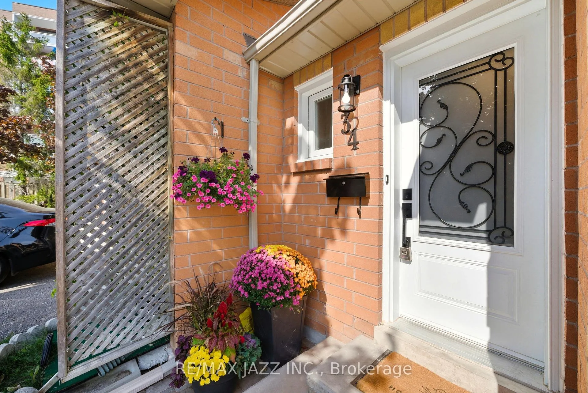 Photo 4 of Unit 34, 811 Wilson Road N, Oshawa, Pinecrest — HOMEH