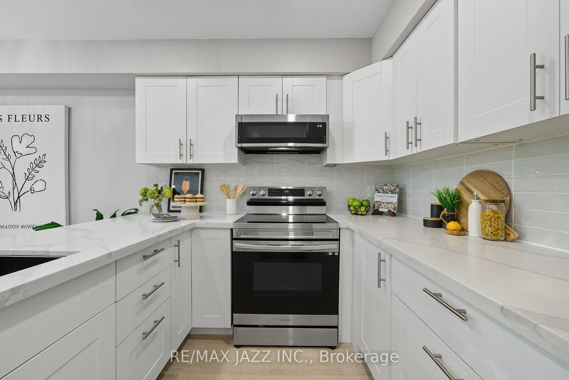 Photo 8 of Unit 34, 811 Wilson Road N, Oshawa, Pinecrest — HOMEH