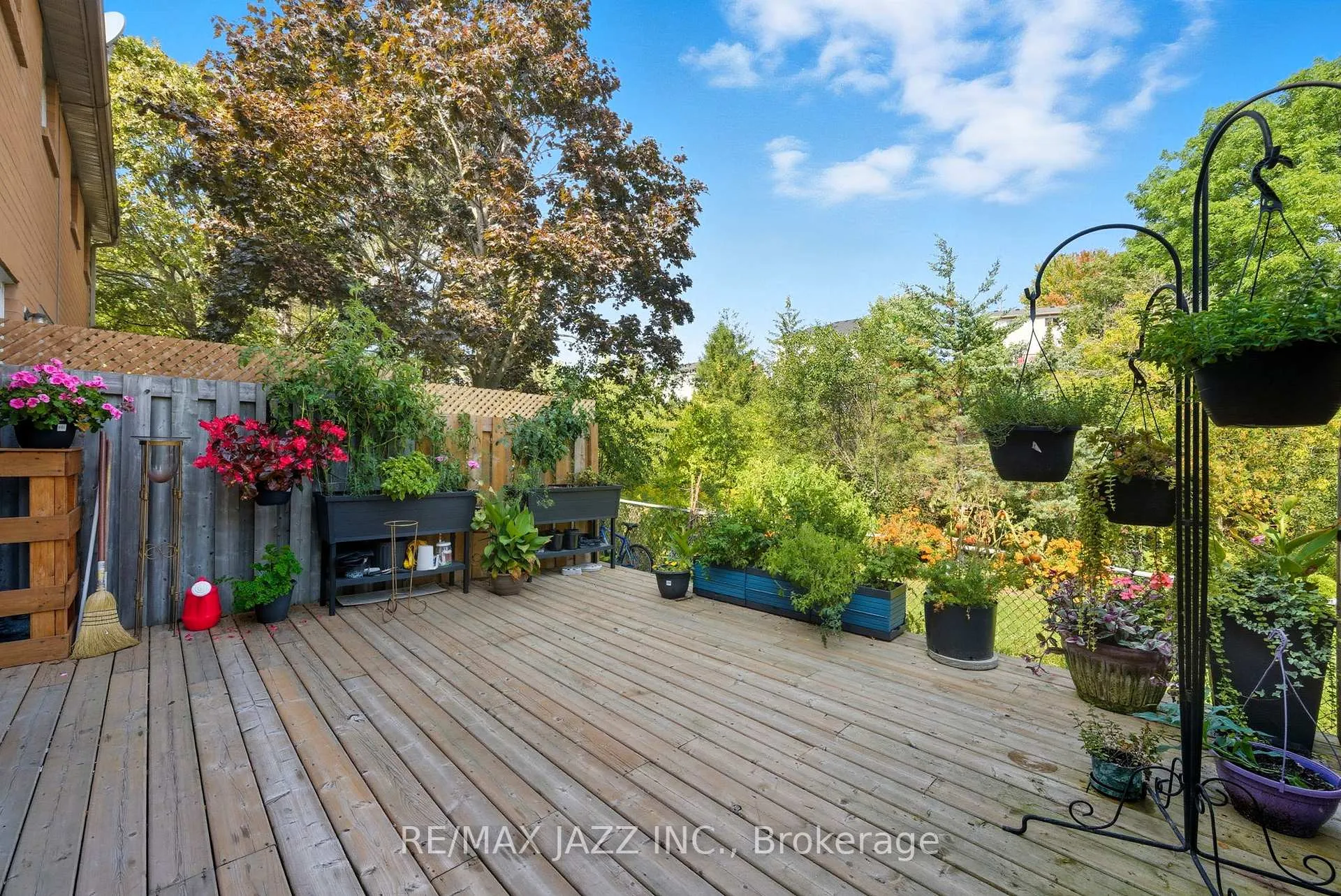 Photo 32 of Unit 34, 811 Wilson Road N, Oshawa, Pinecrest — HOMEH