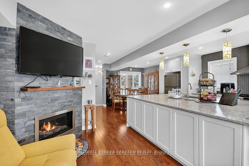Photo 2 of 43 Daventry Crescent, Ottawa, Barrhaven - Longfields — HOMEH