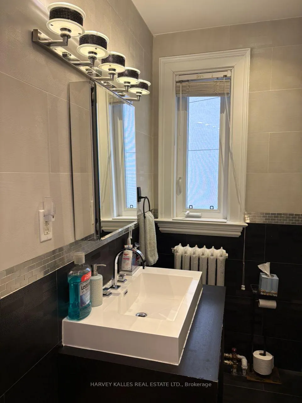 Photo 12 of Unit Main, 306 Spadina Road, Toronto, Casa Loma — HOMEH