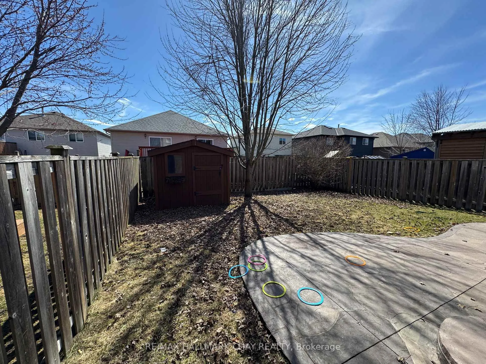 Photo 34 of 49 Catherine Drive, Barrie, Painswick South — HOMEH