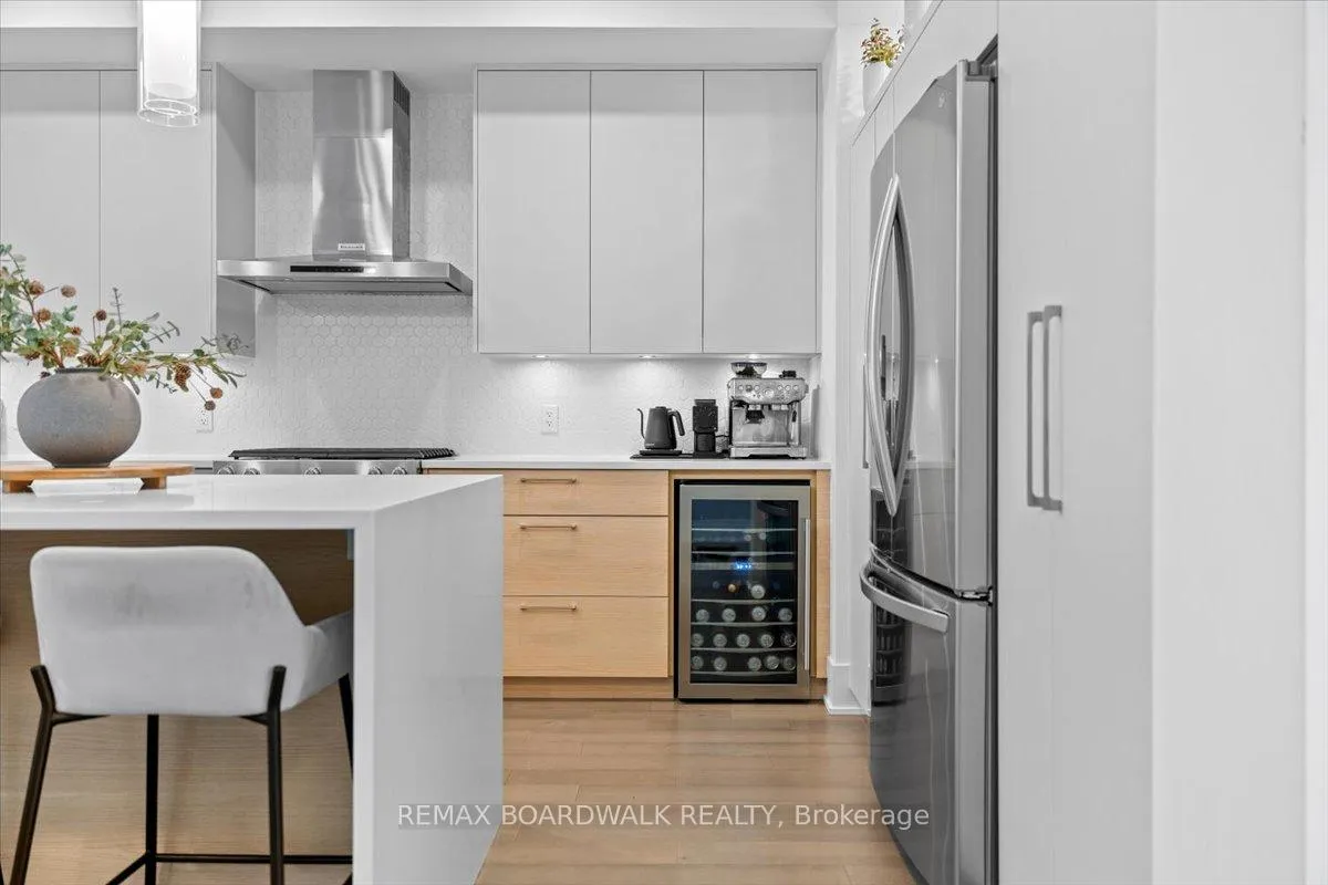 Photo 9 of 255 Avondale Avenue, Ottawa, Westboro/Hampton Park — HOMEH
