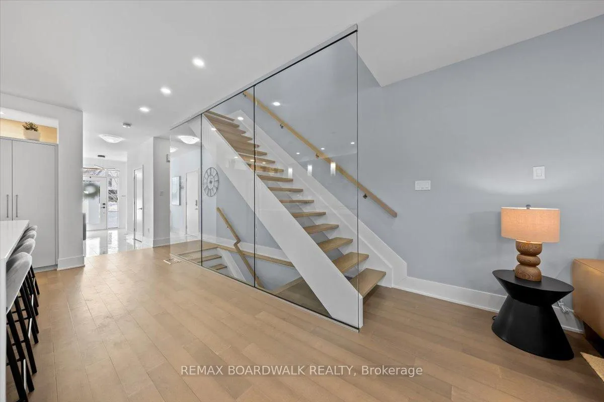 Photo 19 of 255 Avondale Avenue, Ottawa, Westboro/Hampton Park — HOMEH