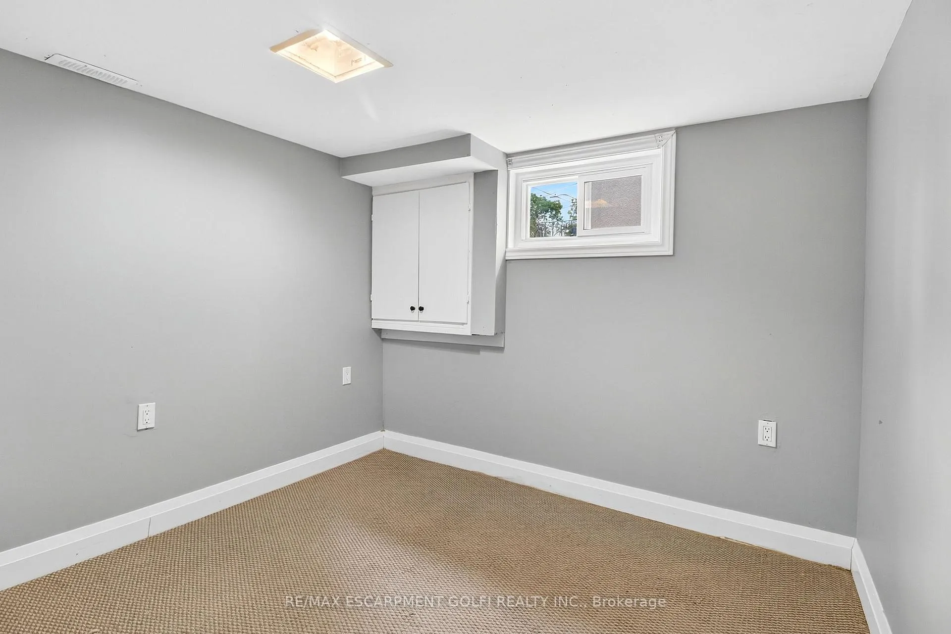 Photo 16 of 4 Rose Street, St. Catharines, Grapeview — HOMEH