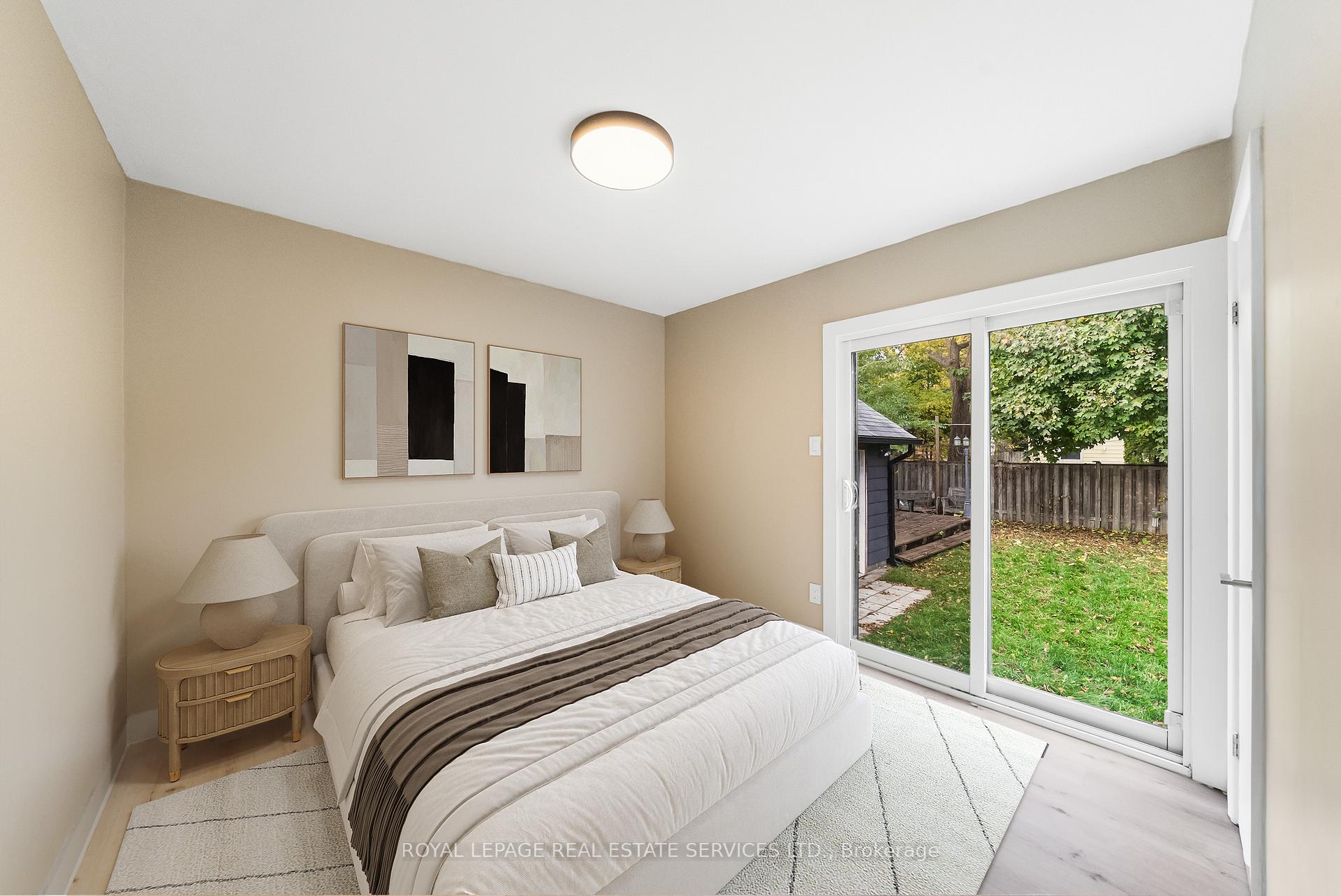 Photo 12 of 260 West 16th Street, Hamilton, Buchanan — HOMEH