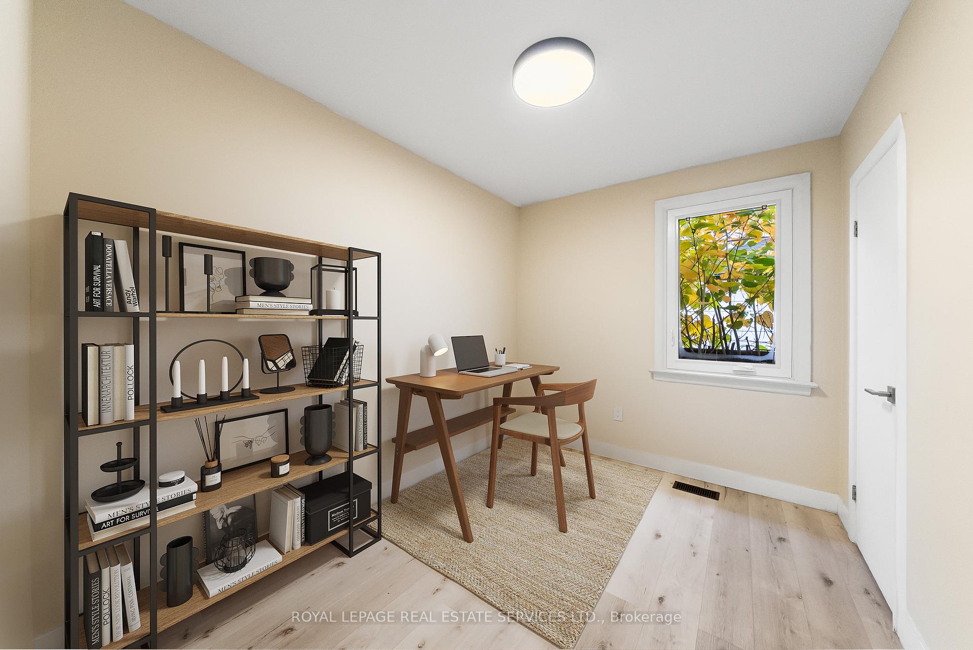 Photo 16 of 260 West 16th Street, Hamilton, Buchanan — HOMEH