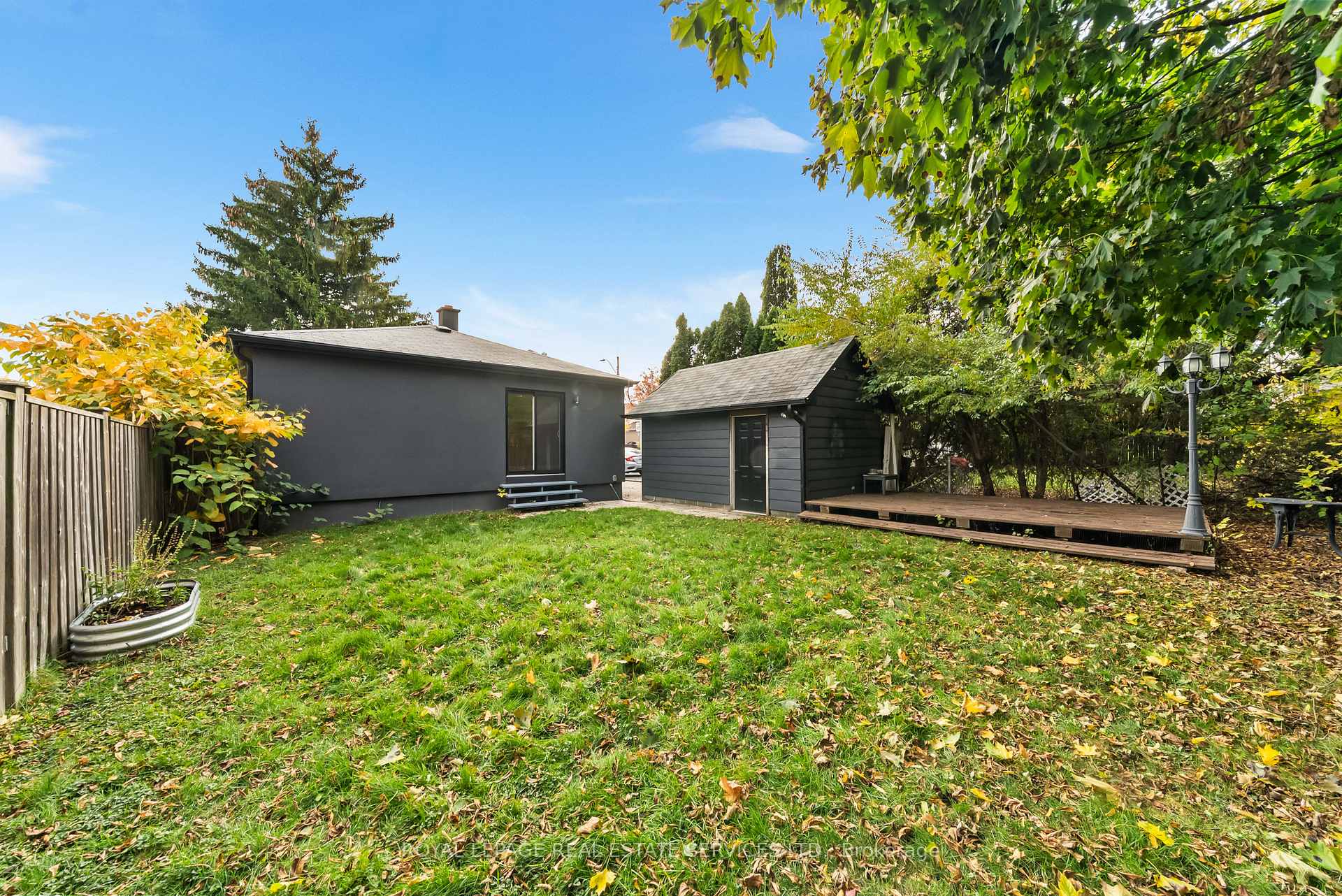 Photo 22 of 260 West 16th Street, Hamilton, Buchanan — HOMEH