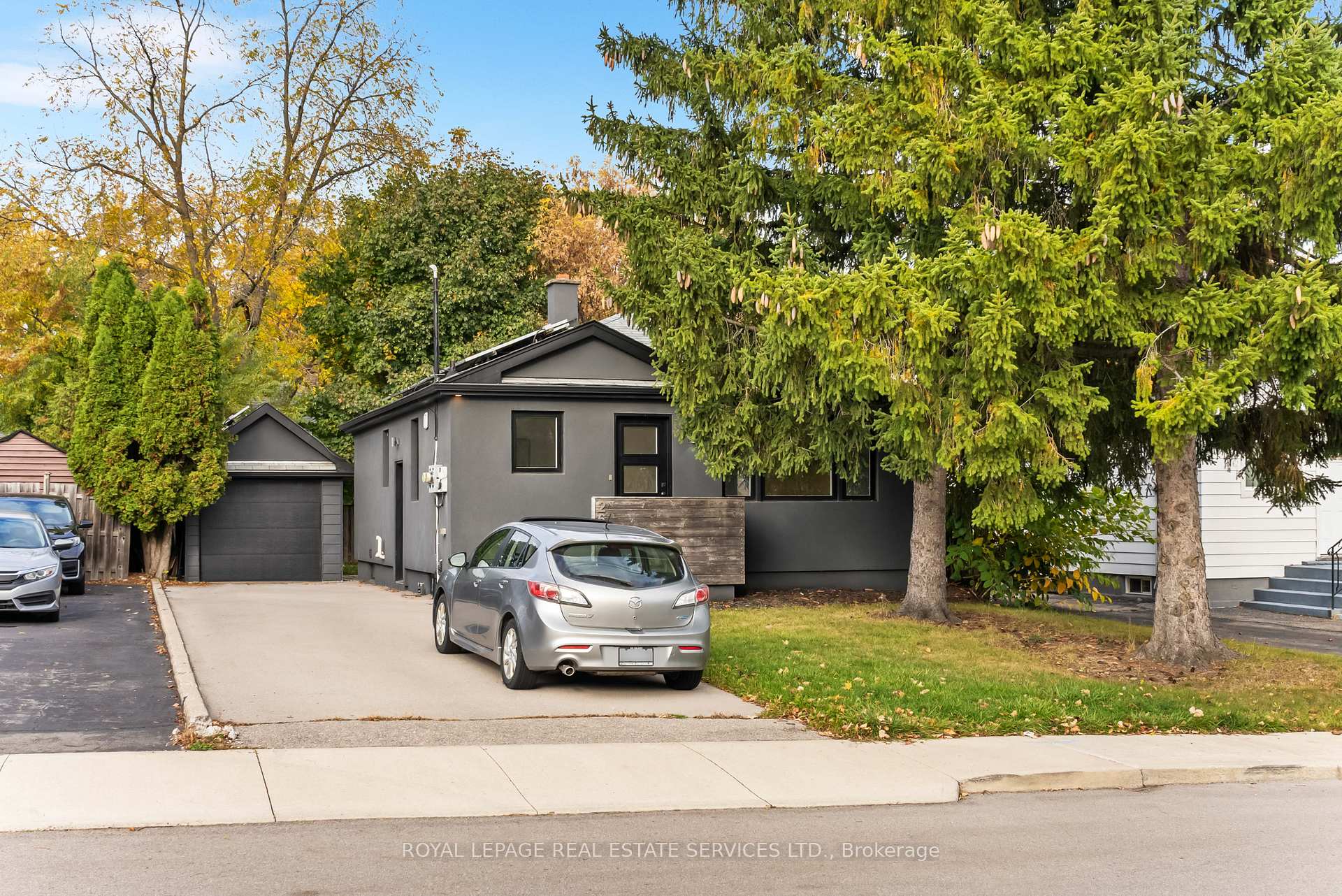 Photo 25 of 260 West 16th Street, Hamilton, Buchanan — HOMEH