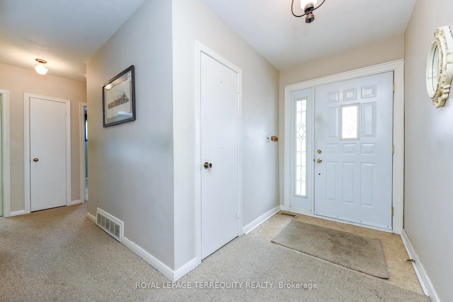 Photo 25 of 55 Watercliffe Road, Etobicoke, Rexdale-Kipling — HOMEH