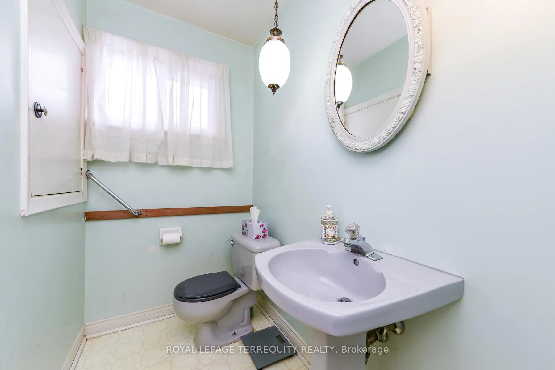 Photo 30 of 55 Watercliffe Road, Etobicoke, Rexdale-Kipling — HOMEH