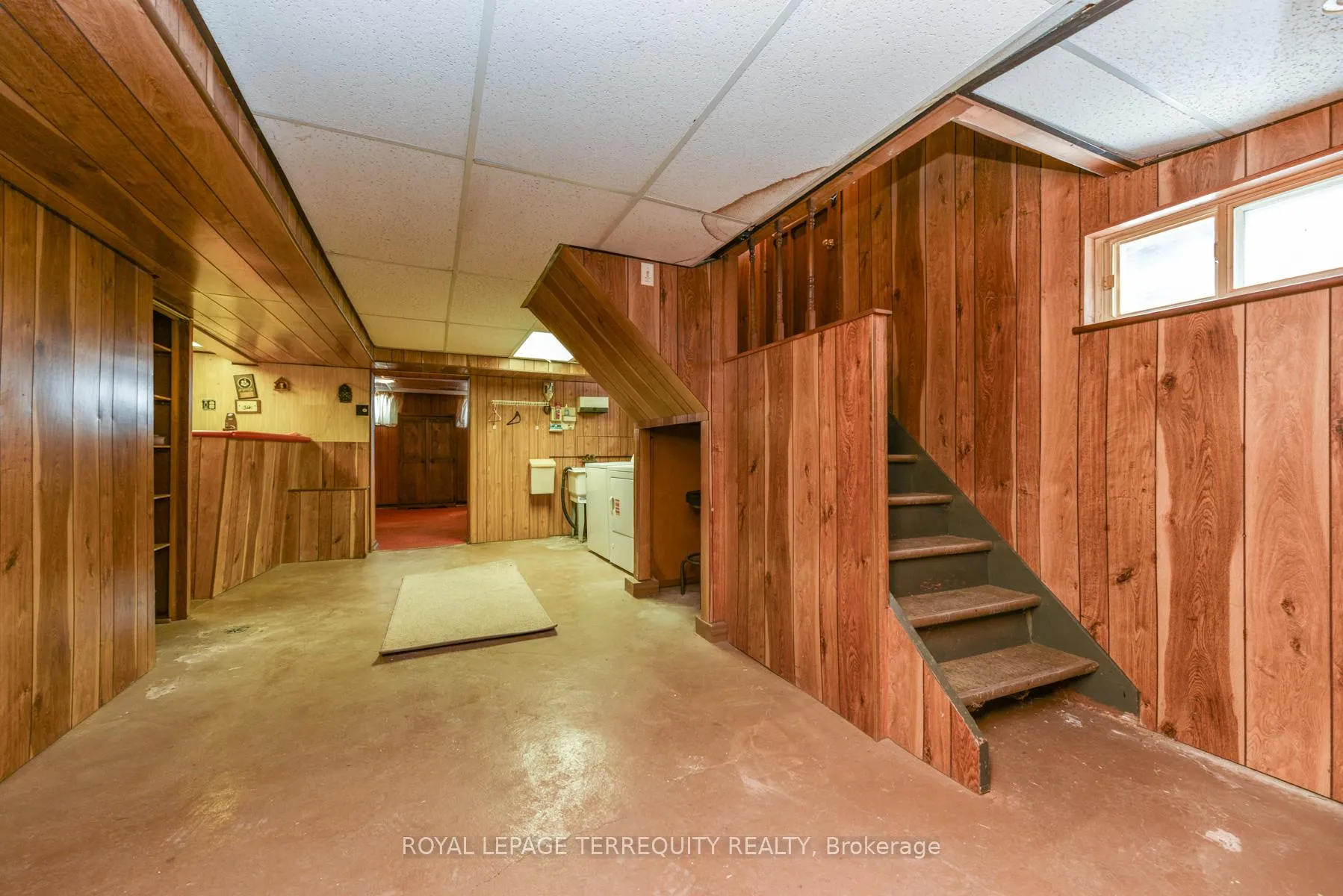 Photo 44 of 55 Watercliffe Road, Etobicoke, Rexdale-Kipling — HOMEH
