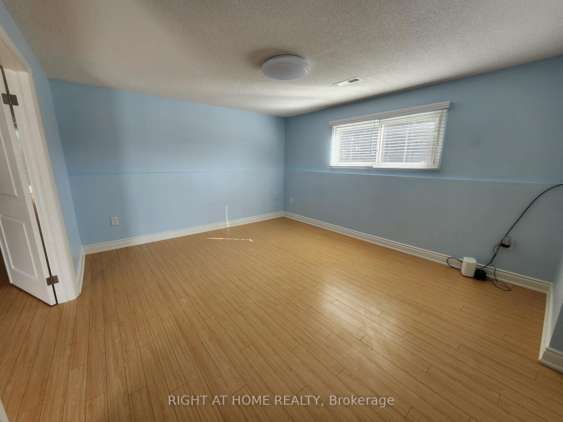 Photo 14 of 13290 Keele Street, King, King City — HOMEH