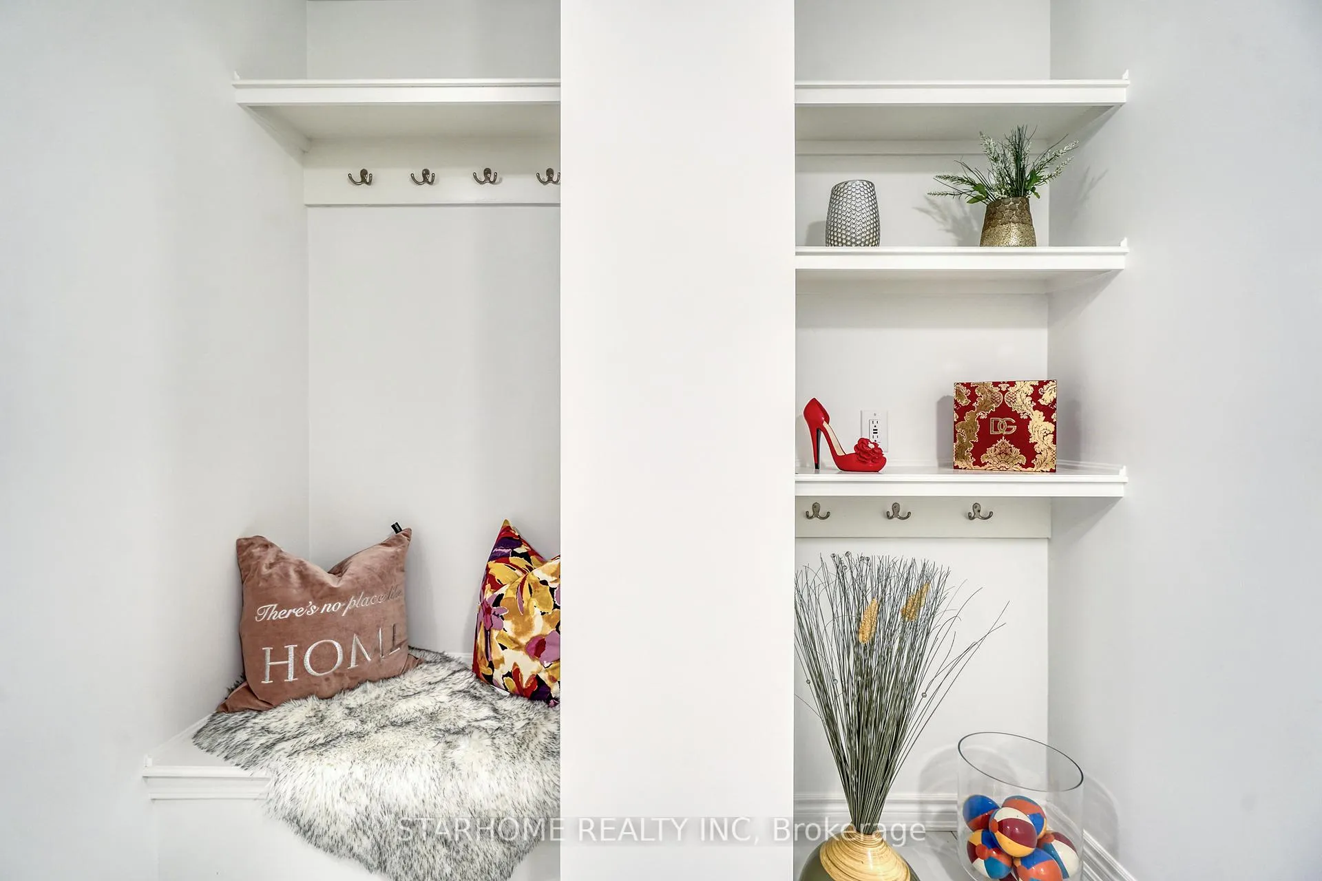Photo 6 of 11 Avani Avenue, Markham, Rural Markham — HOMEH