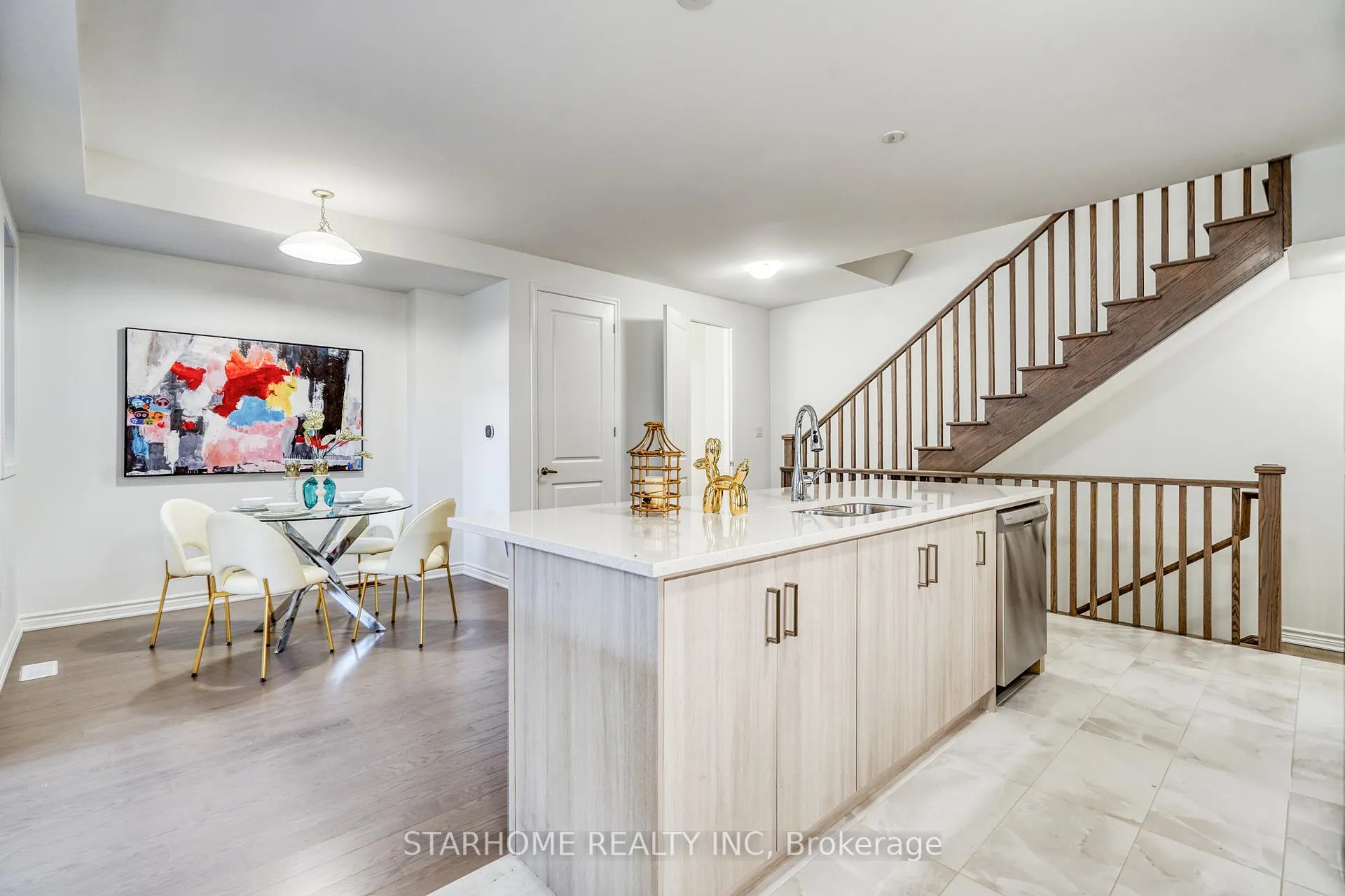 Photo 19 of 11 Avani Avenue, Markham, Rural Markham — HOMEH