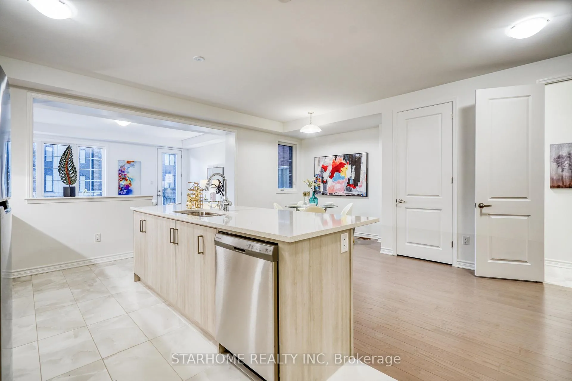 Photo 20 of 11 Avani Avenue, Markham, Rural Markham — HOMEH