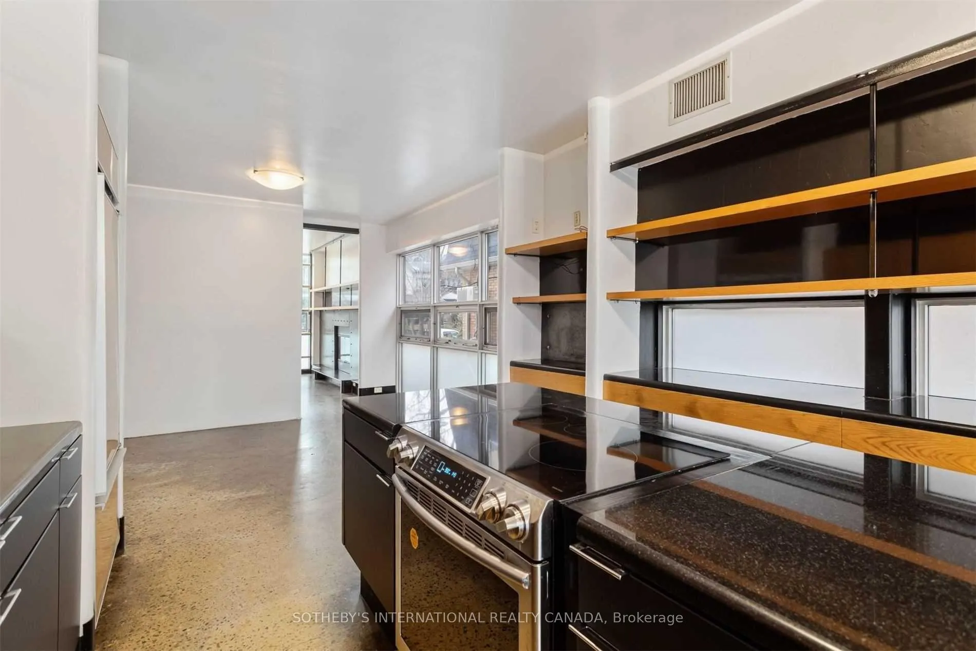 Photo 12 of 62 Summerhill Gardens, Toronto, Rosedale-Moore Park — HOMEH