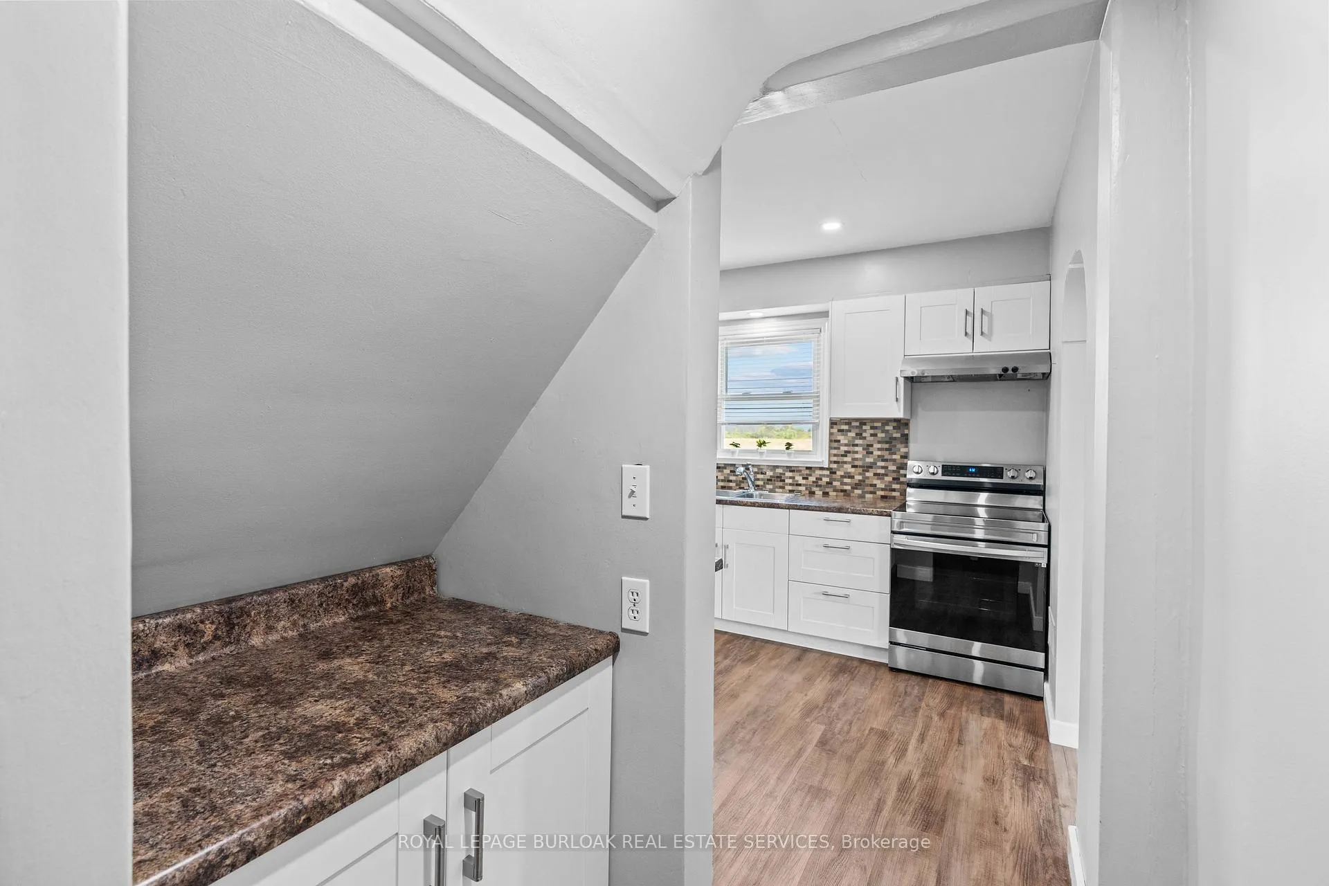 Photo 10 of 13 Craig Boulevard, Grimsby, Grimsby West — HOMEH