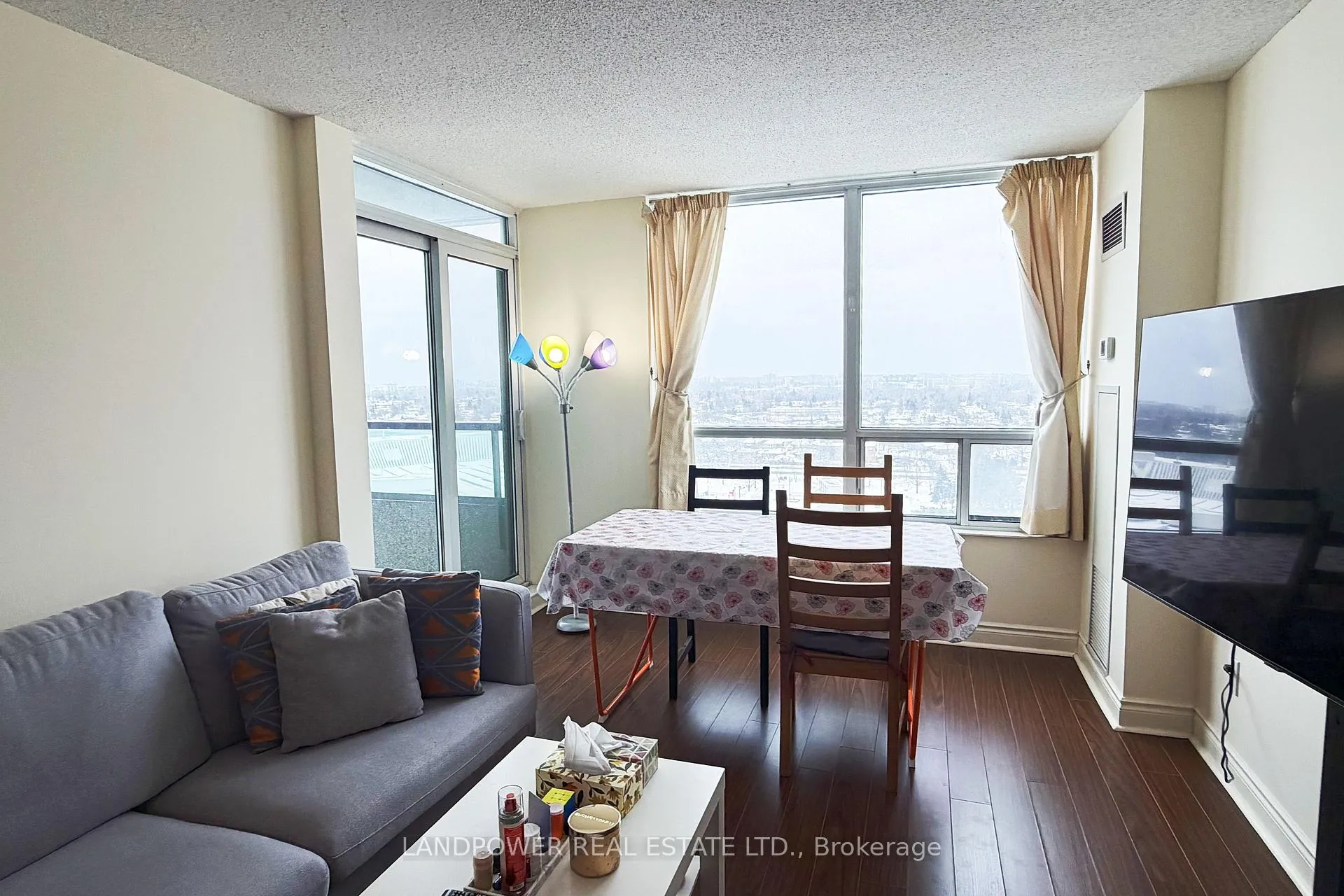 Photo 6 of Unit 1502, 50 Brian Harrison Way, Scarborough, Bendale — HOMEH