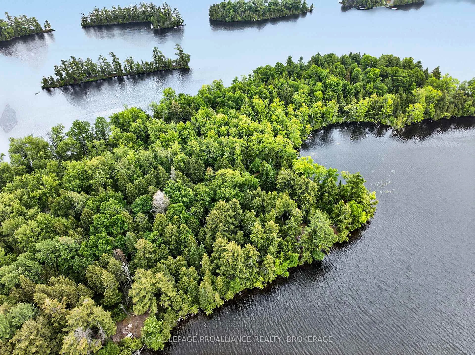 Photo 7 of PT Island B Gracey's Island, Frontenac, Frontenac Centre — HOMEH