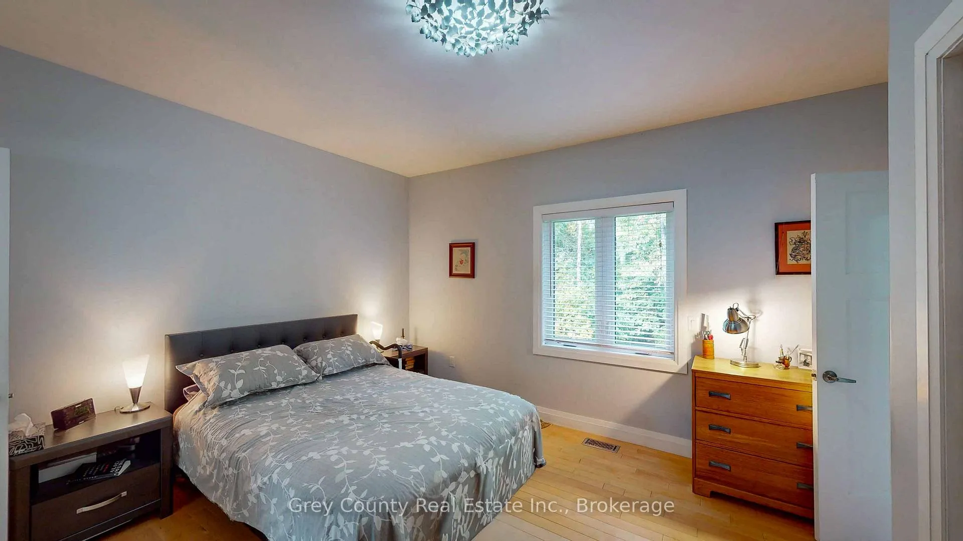 Photo 26 of 600417 Sideroad 50, Chatsworth — HOMEH